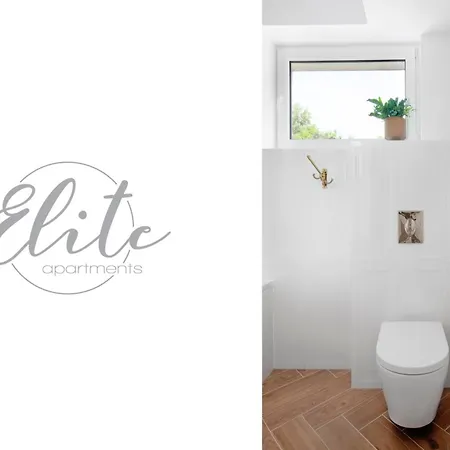 Elite Brzezno Marine *